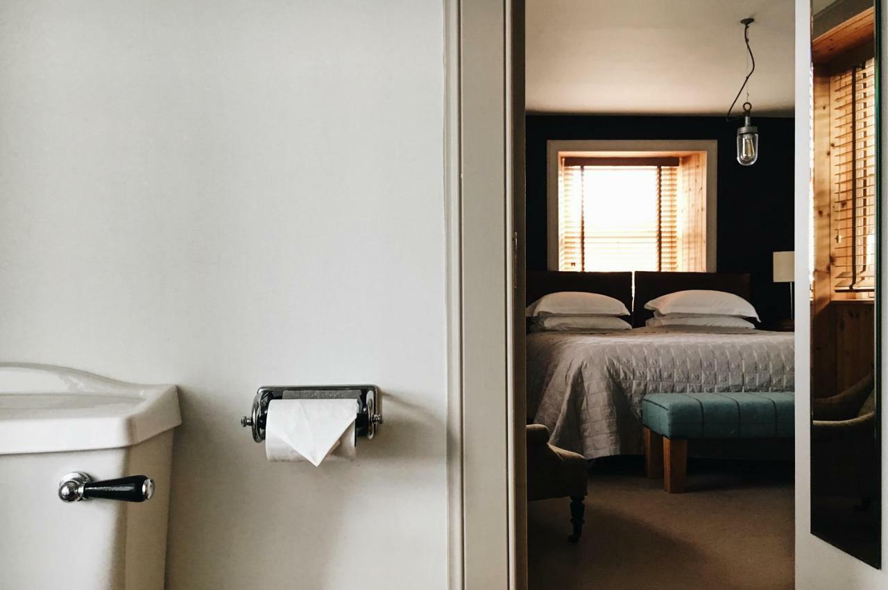 Mackay'S Rooms ダーネス エクステリア 写真